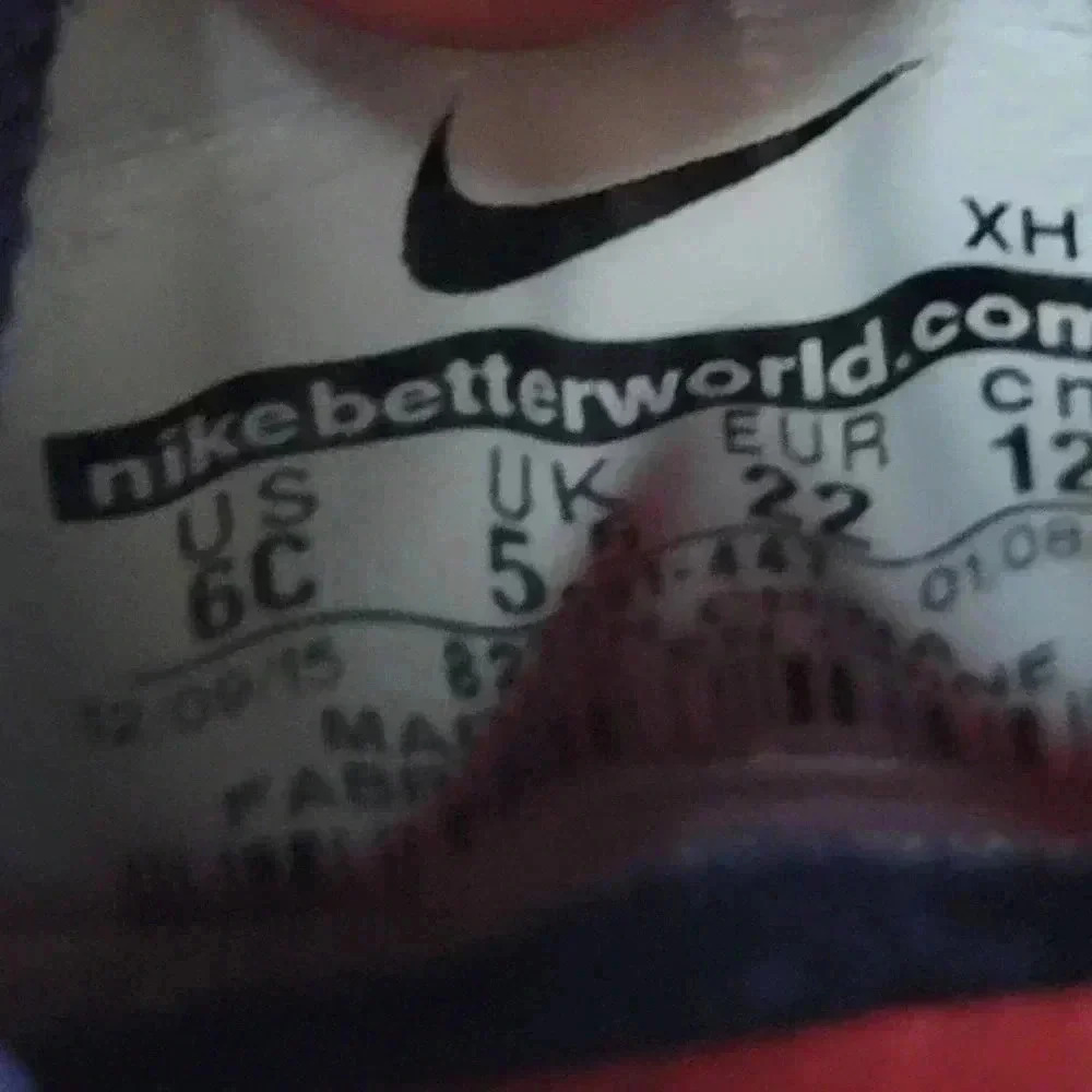 Nike Kyrie 2 TD Cavs - 6C - Picture 7 of 7